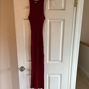 Red Sleeveless Maxi Dress